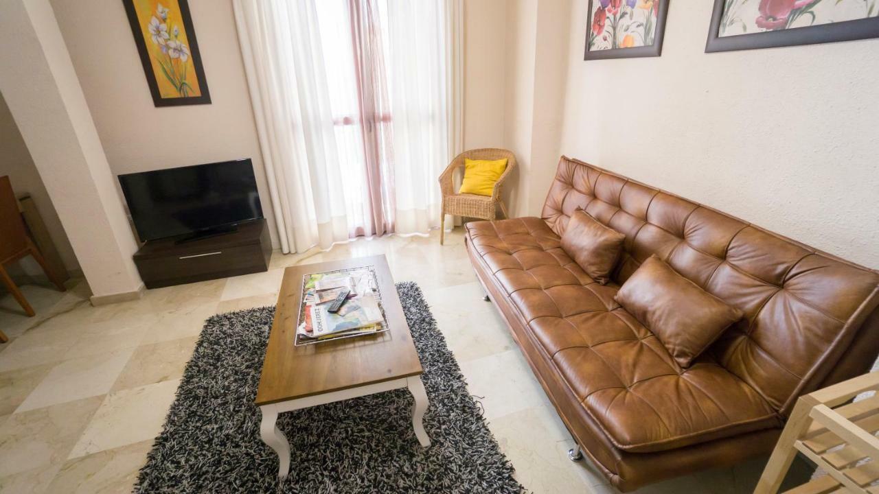 Rentalsevilla Cano Y Cueto Ii Apartment