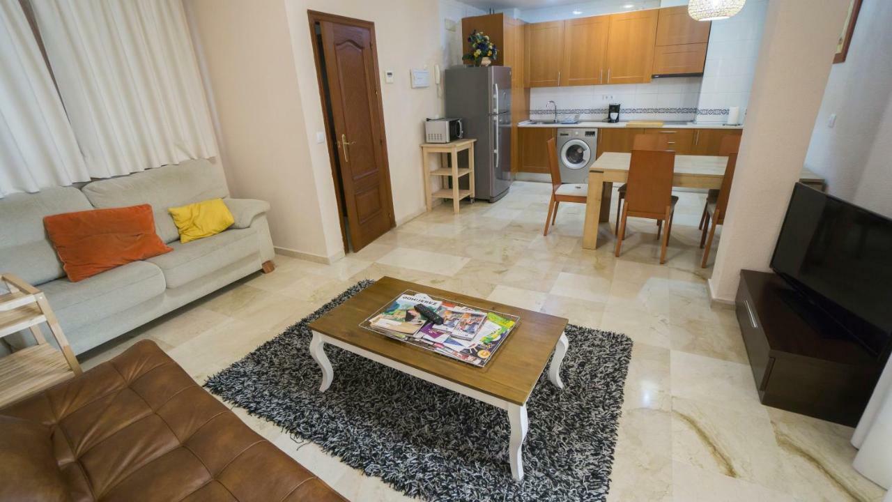 Rentalsevilla Cano Y Cueto Ii Apartment